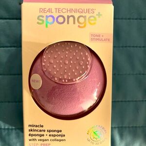 Real technique makeup sponge